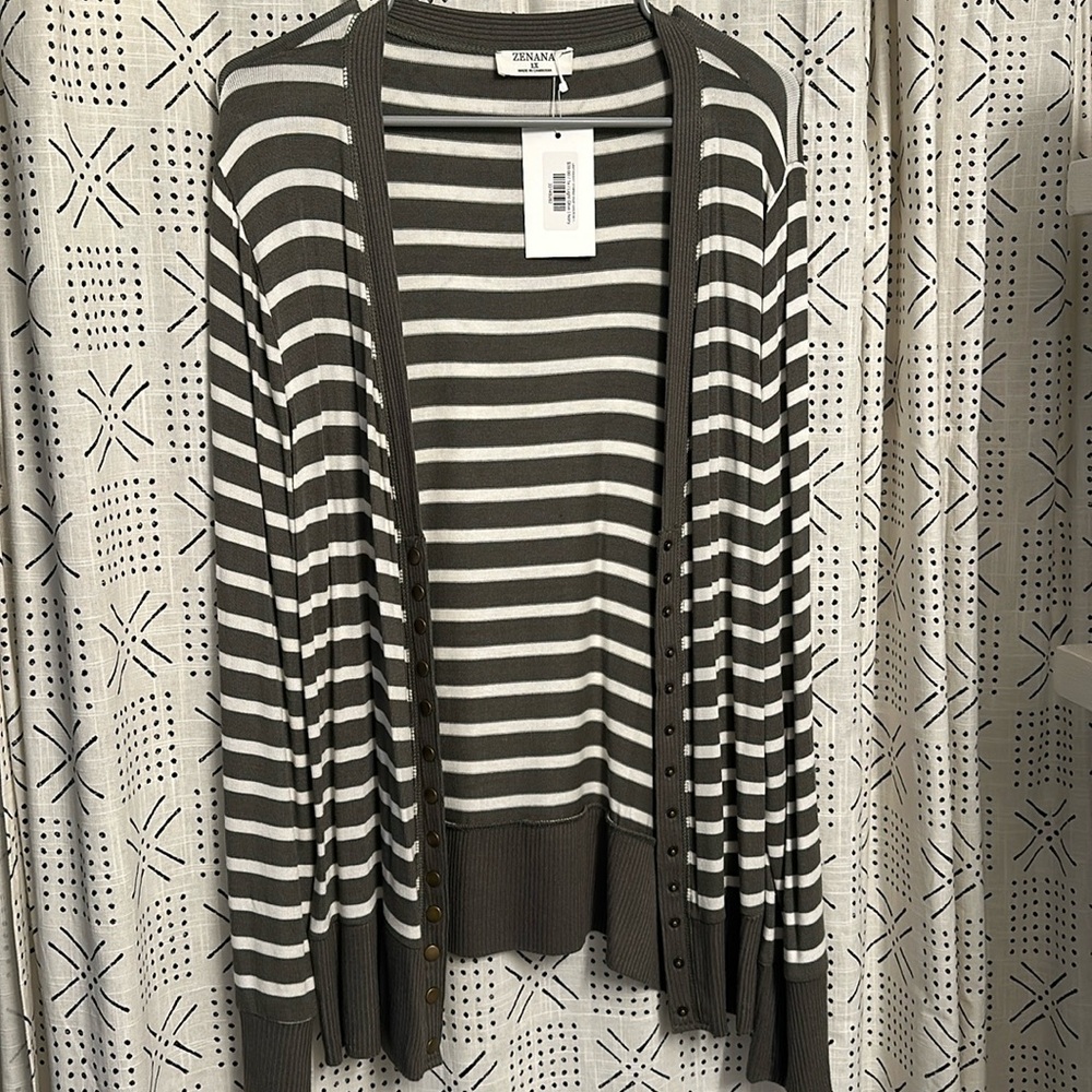 Zenana lightweight striped snap cardigan light olive and ivory 1X NWT